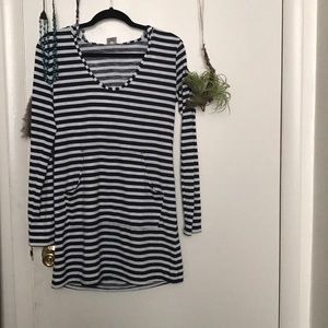 Dress/ long sweatshirt